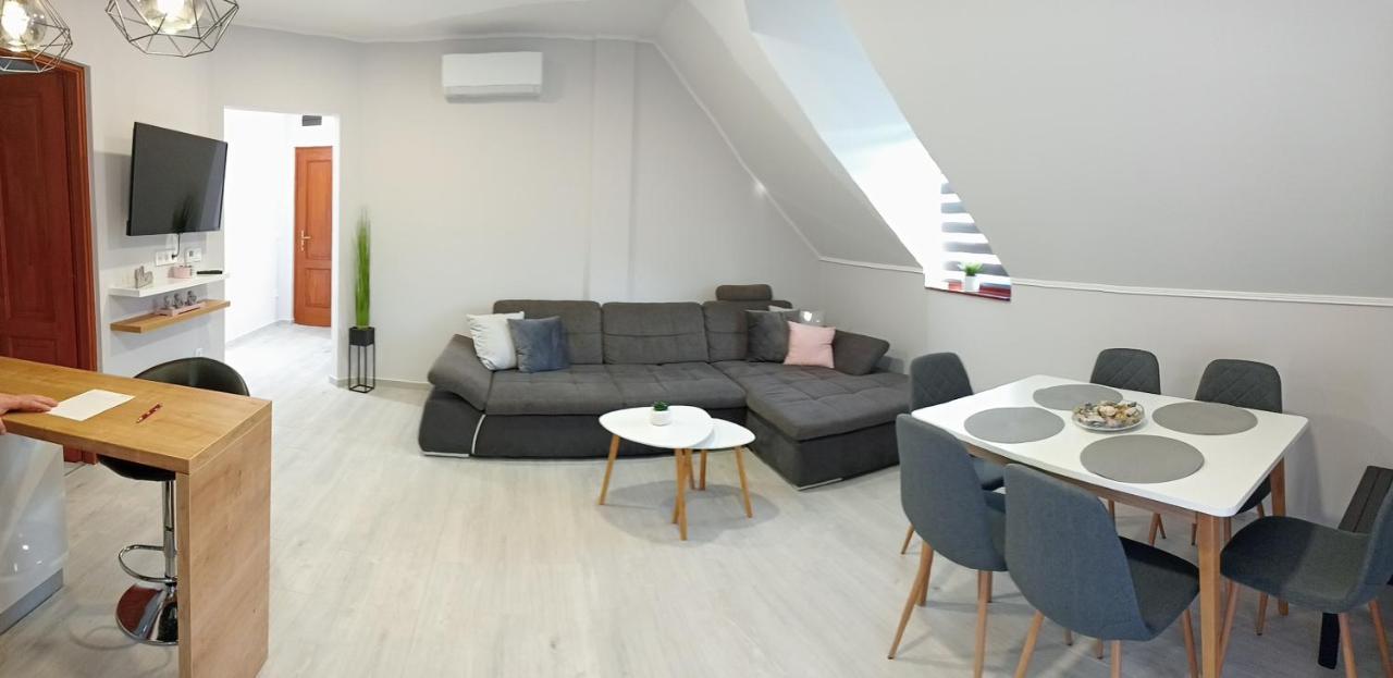Star Apartman Zalacsany Ngoại thất bức ảnh